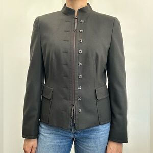 Akris Punto 100% Wool Black Blazer Snap Front Detail High neck Size 8